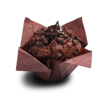 Muffin double chocolat garni d'un tourbillon de ganache chocolat, dans une caissette tulipe marron, fond blanc