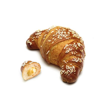 Croissant doré parsemé de vermicelles blancs, avec un petit morceau ouvert révélant une garniture crémeuse à la vanille.