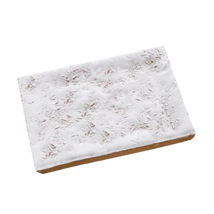 Barre de biscuit rectangulaire, base beige, garnie de sucre glace et d'amandes effilées.