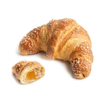 Croissant entier enrobé de sucre pétillant à côté d'un morceau coupé, révélant une garniture dorée à la confiture d'a...
