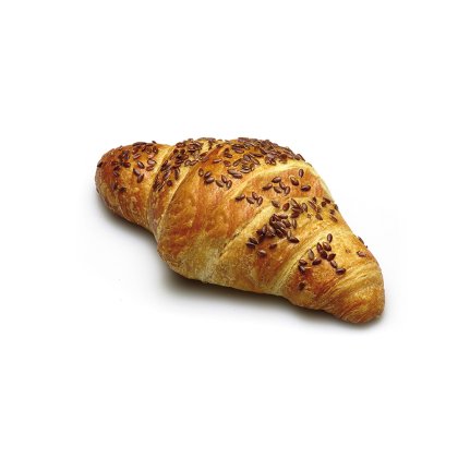 Croissant doré garni de graines de lin, sur fond blanc