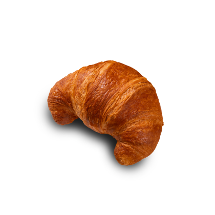 Croissant doré recourbé aux couches feuilletées et brillantes sur fond blanc.