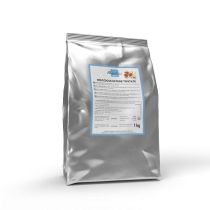 Sachet debout argenté de 1 kg de noisettes entières torréfiées Martori (Nocciole Intere Tostate), étiquette bleu clair.