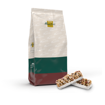 Sachet Master Martini à étiquette verte et rouge à côté de deux barres de granola nappées de chocolat blanc.