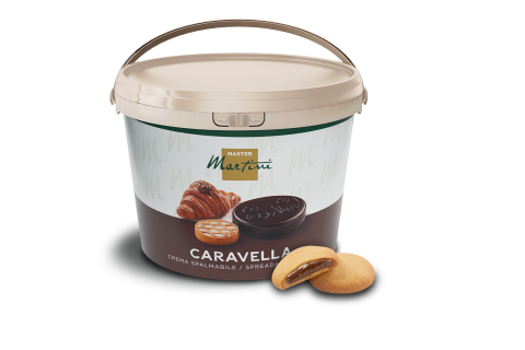 Seau en plastique blanc de crème à tartiner Master Martini Caravella, étiqueté croissant et biscuit, à côté...