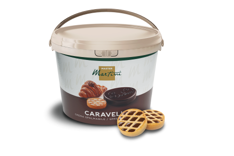 Pot en plastique beige étiqueté « Master Martini Caravelle », crème à tartiner, avec tartes en treillis devant