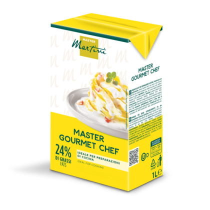 Brique jaune 1L de crème culinaire Master Martini Gourmet Chef, 24% MG, avec une image de pâtes sur l'étiquette.