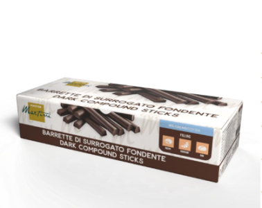 Boîte de bâtonnets de chocolat de couverture noir Master Martini, intitulée "Barrette di Surrogato Fondente", fond bl...